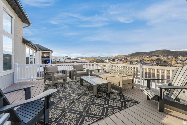 3065 E LAKE VISTA DR, Eagle Mountain, UT 84005
