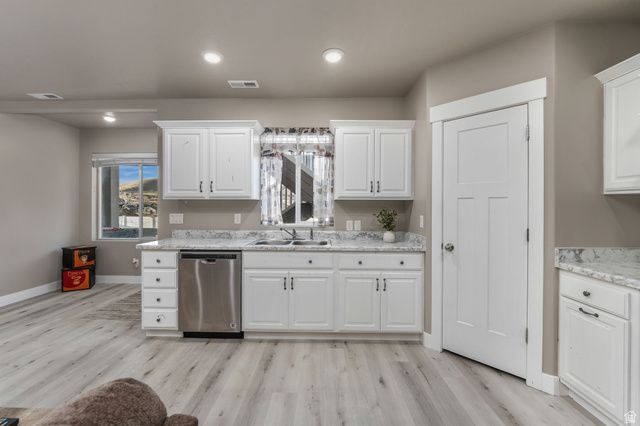 3065 E LAKE VISTA DR, Eagle Mountain, UT 84005