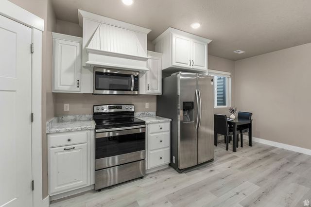 3065 E LAKE VISTA DR, Eagle Mountain, UT 84005