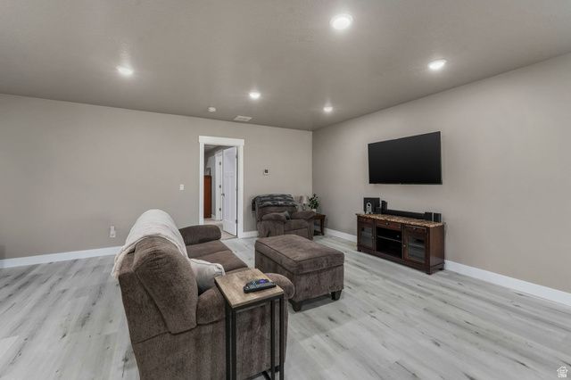 3065 E LAKE VISTA DR, Eagle Mountain, UT 84005