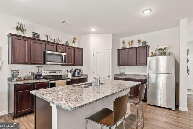 155 Cherohala Court, Covington, GA 30016
