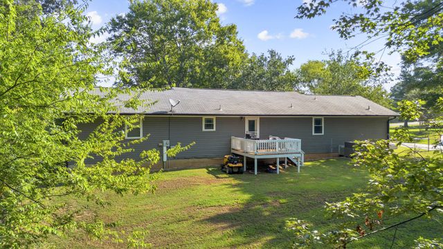 200 Cg Earnest Road NW, Charleston, TN 37310