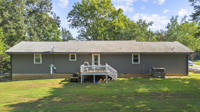 200 Cg Earnest Road NW, Charleston, TN 37310