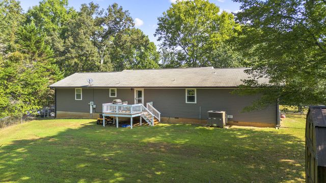 200 Cg Earnest Road NW, Charleston, TN 37310