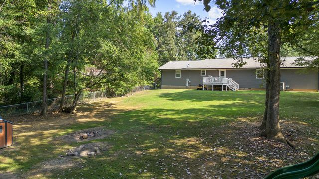 200 Cg Earnest Road NW, Charleston, TN 37310