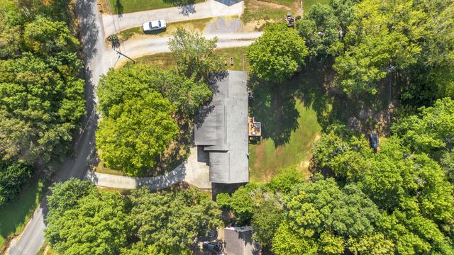 200 Cg Earnest Road NW, Charleston, TN 37310