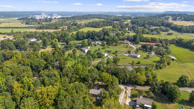 200 Cg Earnest Road NW, Charleston, TN 37310