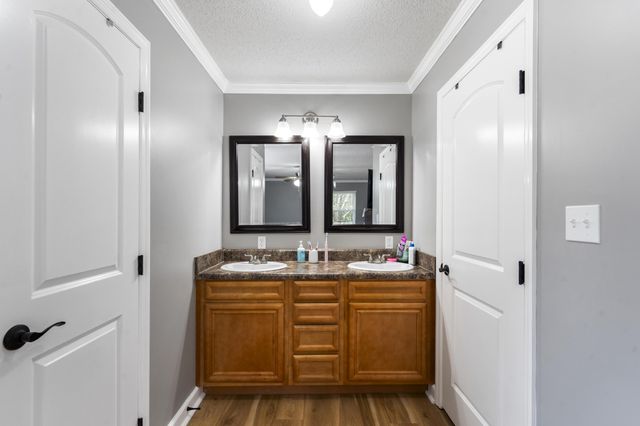 200 Cg Earnest Road NW, Charleston, TN 37310