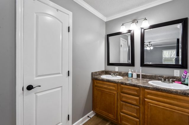200 Cg Earnest Road NW, Charleston, TN 37310