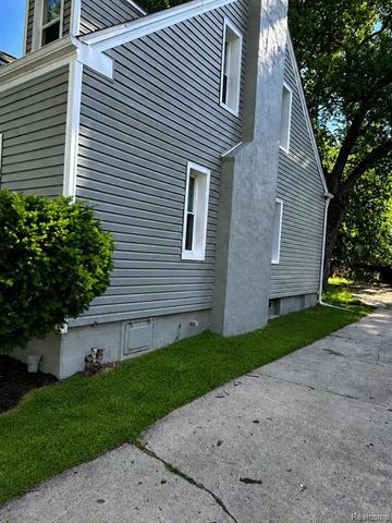 15470 Murray Hill Street, Detroit, MI 48227