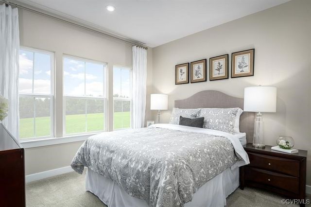 2 Enon Station Dr, Chester, VA 23831