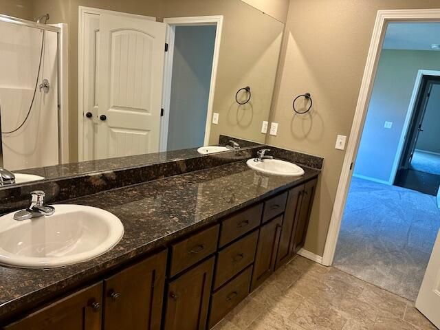 1317 S Venice Avenue, Republic, MO 65738