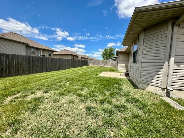 1317 S Venice Avenue, Republic, MO 65738