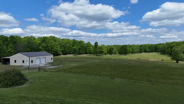 7549 Harrison Ferry Rd, Mcminnville, TN 37110