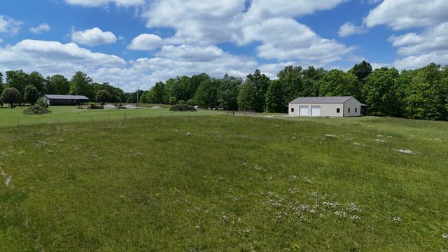 7549 Harrison Ferry Rd, Mcminnville, TN 37110