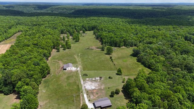 7549 Harrison Ferry Rd, Mcminnville, TN 37110