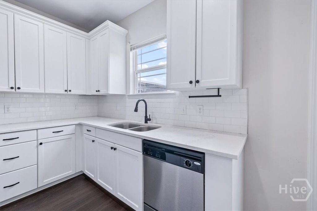 Image 15 of property listing at 5 Capella Circle, Savannah, GA 31419