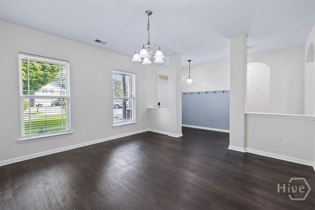 Image 6 of property listing at 5 Capella Circle, Savannah, GA 31419