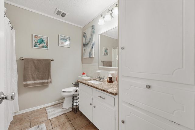 6054 Dunson Drive, Watauga, TX 76148