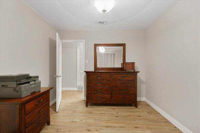 6054 Dunson Drive, Watauga, TX 76148