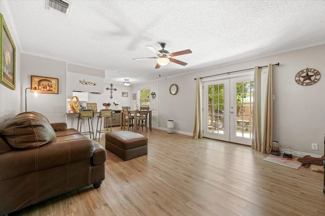 6054 Dunson Drive, Watauga, TX 76148