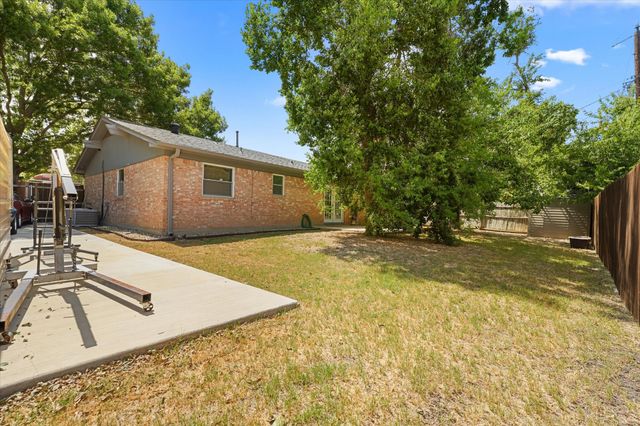 6054 Dunson Drive, Watauga, TX 76148