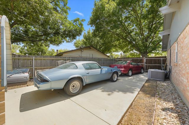 6054 Dunson Drive, Watauga, TX 76148