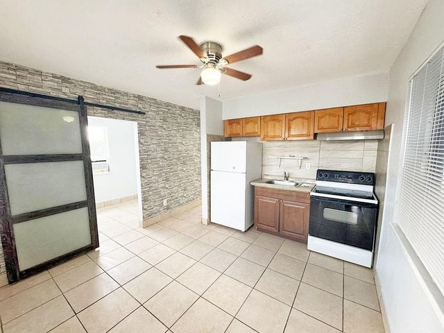 100 NW 30TH Avenue 1, Fort Lauderdale, FL 33311