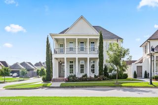 212 Bella Vista Parkway, Youngsville, LA 70592