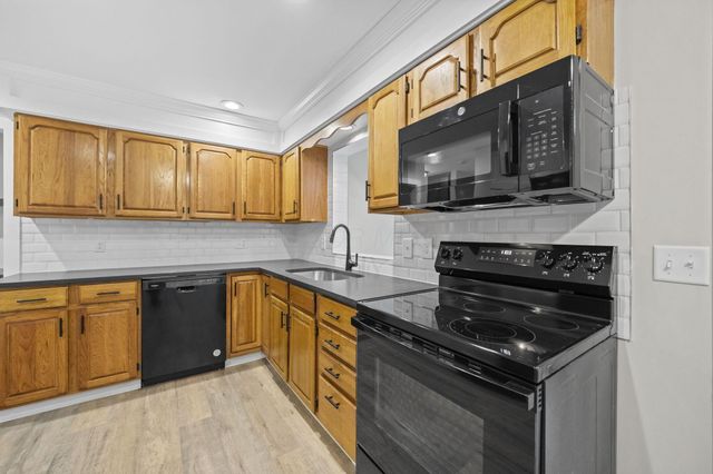 4167 Liberty Road, Delaware, OH 43015