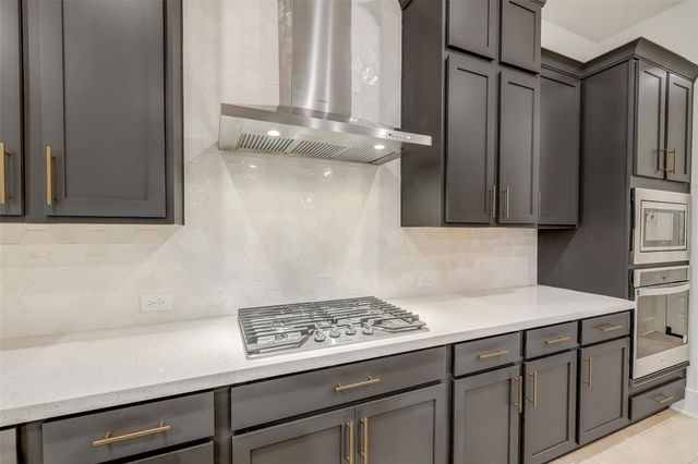 9003 Delta Place Court, Missouri City, TX 77459