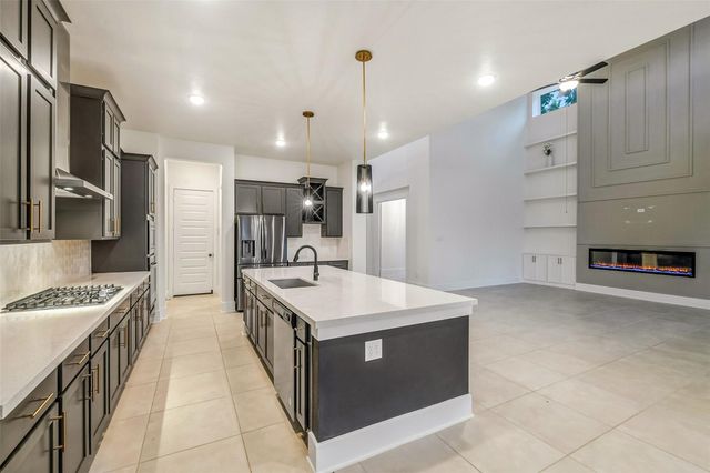 9003 Delta Place Court, Missouri City, TX 77459