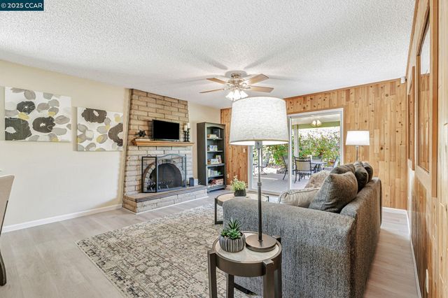 5189 Jomar Dr, Concord, CA 94521