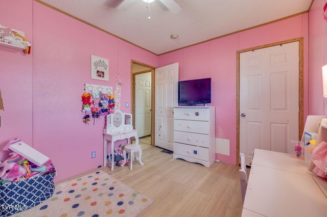 175 Forest Road, Mosheim, TN 37818