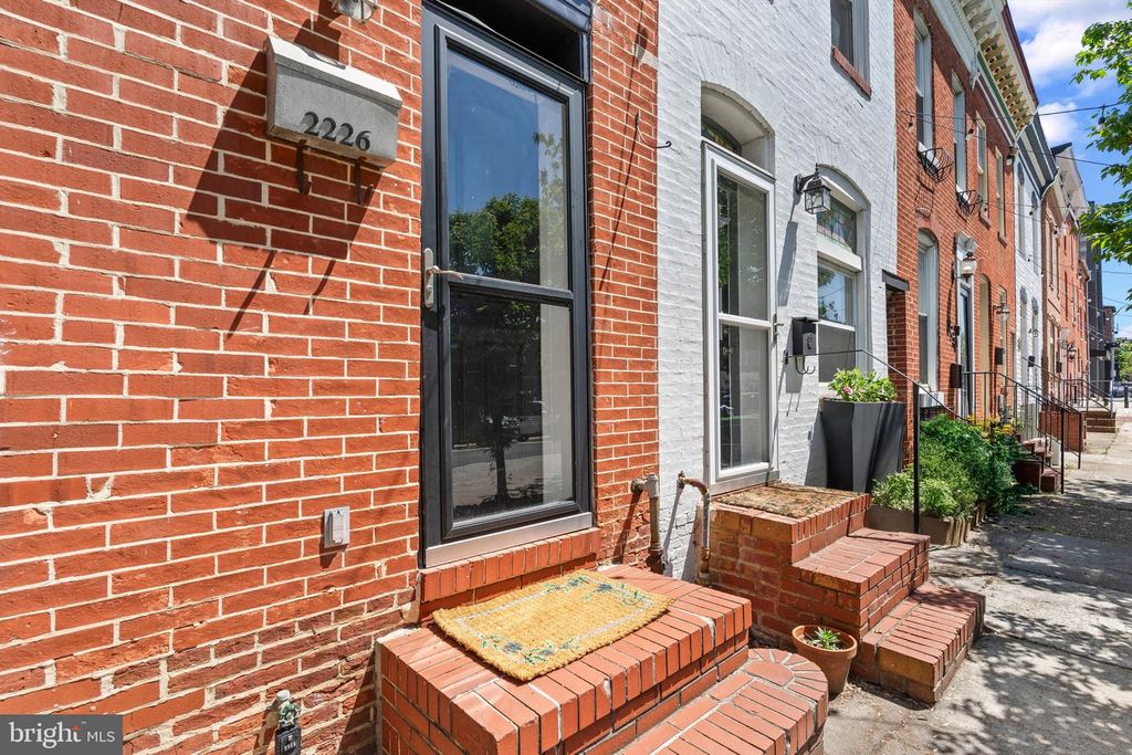 Image 3 of property listing at 2226 ESSEX ST, Baltimore, MD 21231