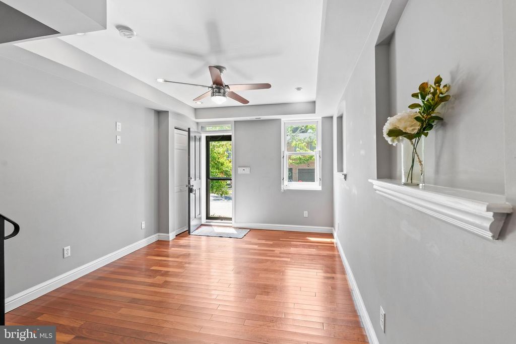 Image 31 of property listing at 2226 ESSEX ST, Baltimore, MD 21231