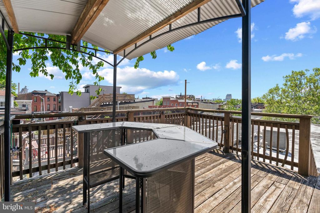 Image 33 of property listing at 2226 ESSEX ST, Baltimore, MD 21231