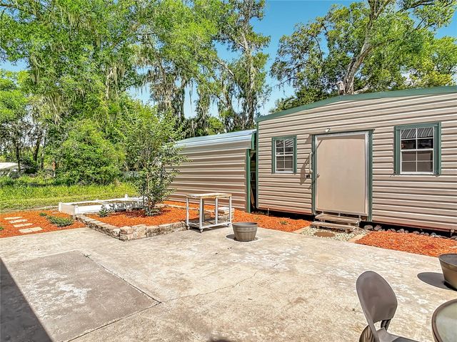 17819 PALM STREET, Umatilla, FL 32784