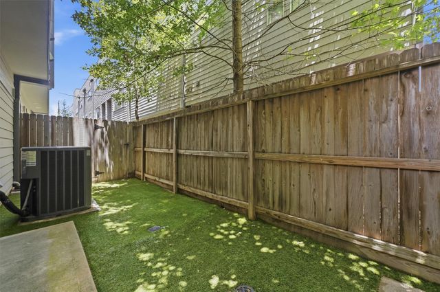 2338 Commerce Street, Houston, TX 77003
