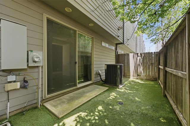 2338 Commerce Street, Houston, TX 77003