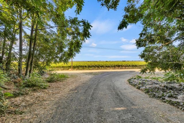 53140 S River Rd, Clarksburg, CA 95612