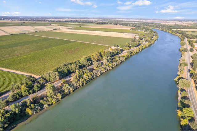 53140 S River Rd, Clarksburg, CA 95612