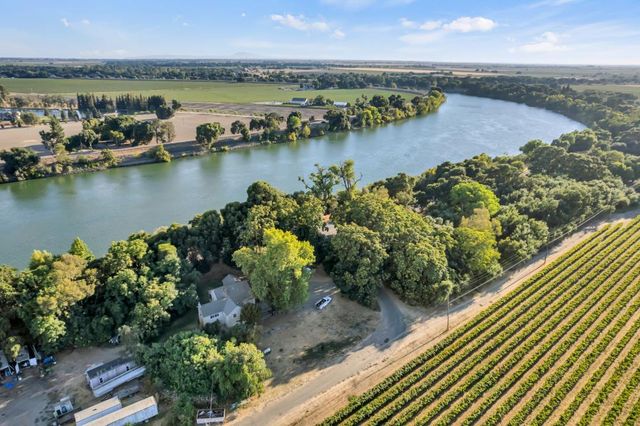 53140 S River Rd, Clarksburg, CA 95612