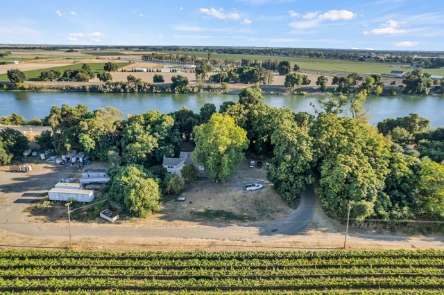 53140 S River Rd, Clarksburg, CA 95612