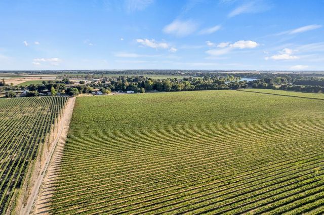 53140 S River Rd, Clarksburg, CA 95612