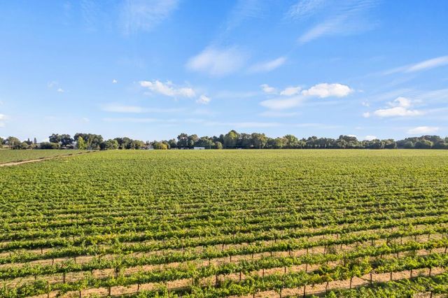 53140 S River Rd, Clarksburg, CA 95612