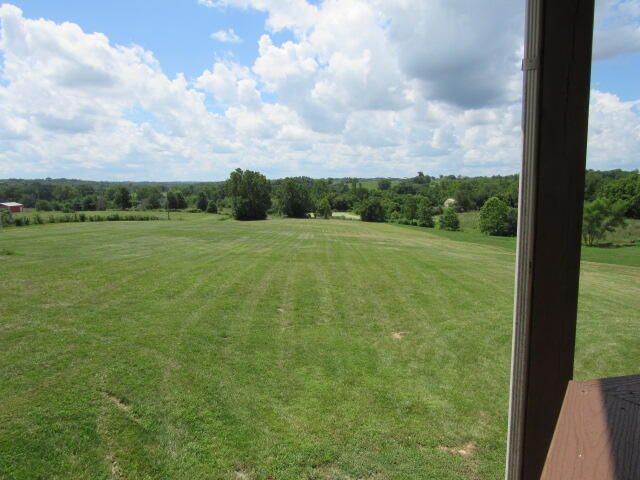 5599 KY Highway 32W, Cynthiana, KY 41031