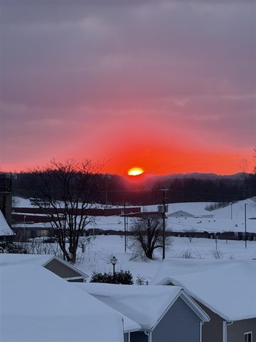 251 Stonecrest Drive, Shelby, MI 49455