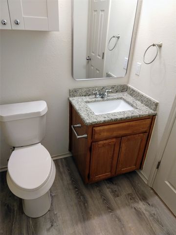 5710 Red Cactus Court, Arlington, TX 76017