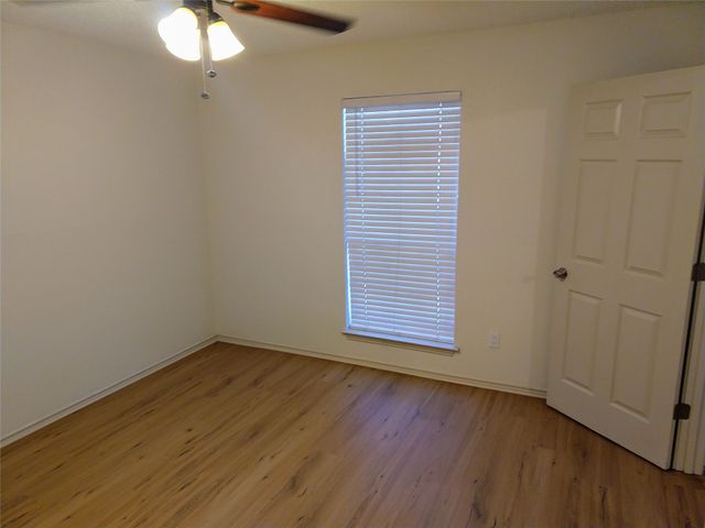 5710 Red Cactus Court, Arlington, TX 76017